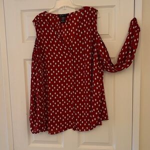 Sz 22, INC International Concepts Red and White Geometric Blouse